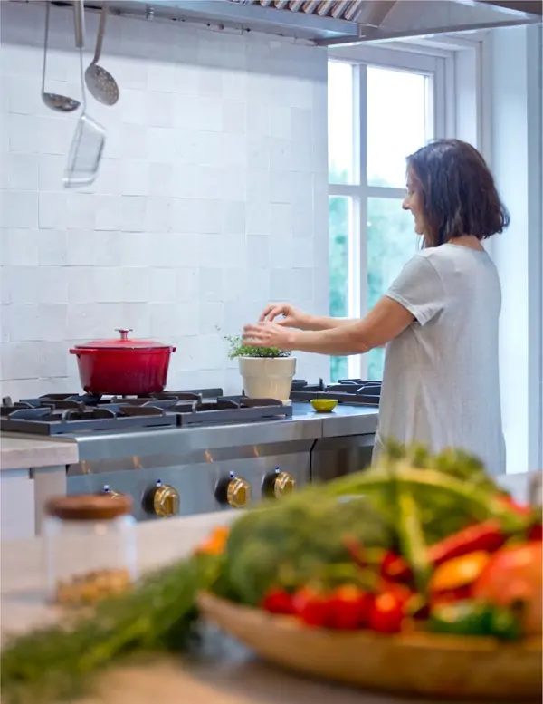 Suniai Oliva - Delicious Plant-Based Cuisine