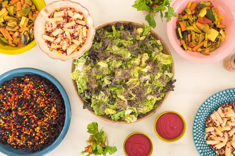 Nourishing Plant-Based Plates at Suniai