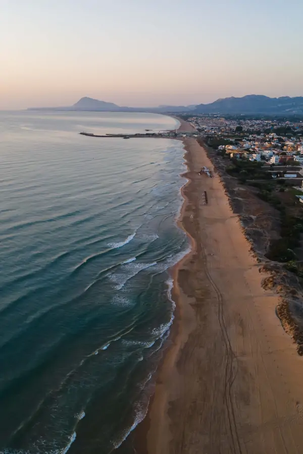 Suniai Oliva - Retreat by the Sea