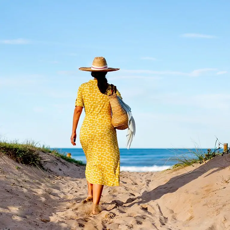 w-suniai-oliva-surrounding-1