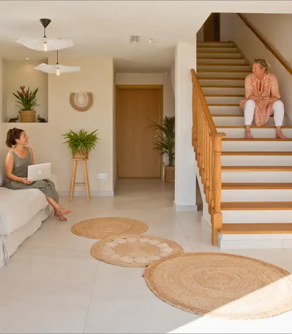 Suniai Oliva enter to Yoga House